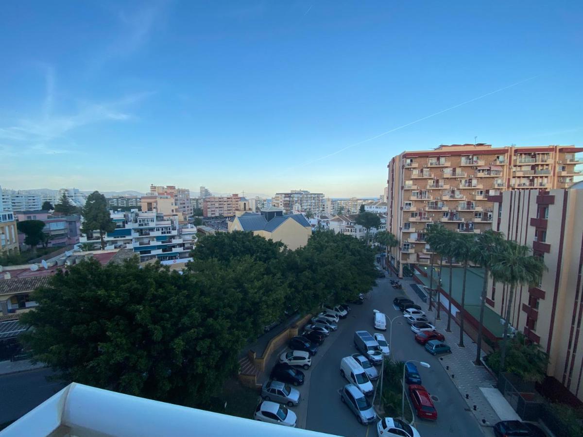 Apt Centrico Con Vistas Y Piscinas Benalmadena Ngoại thất bức ảnh