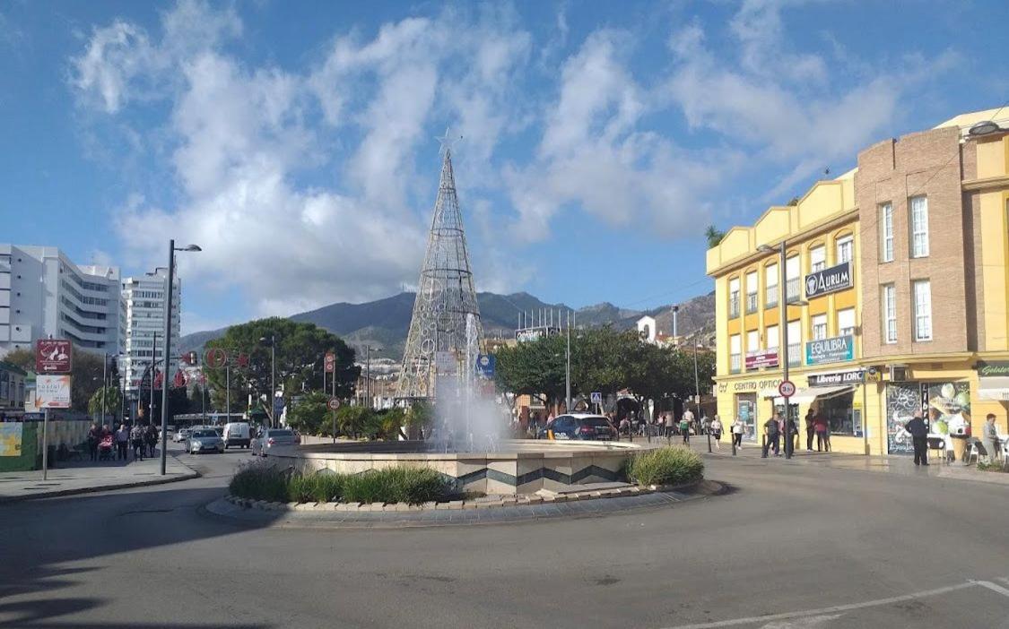 Apt Centrico Con Vistas Y Piscinas Benalmadena Ngoại thất bức ảnh